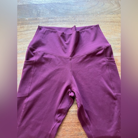 Burgundy Plum High-Waisted Leggings Colorfulkoala - Size L - Like New - Picture 5 of 7